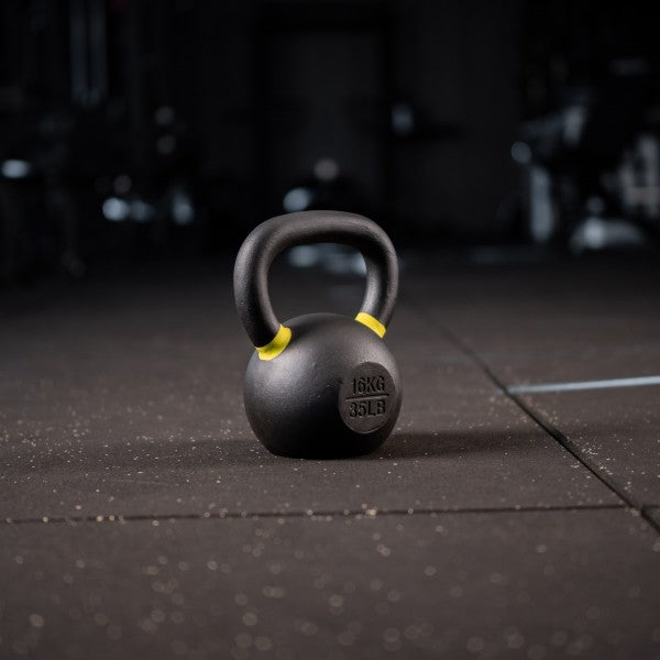 Black kettlebell SQMIZE® BFK36 SET 36 kg