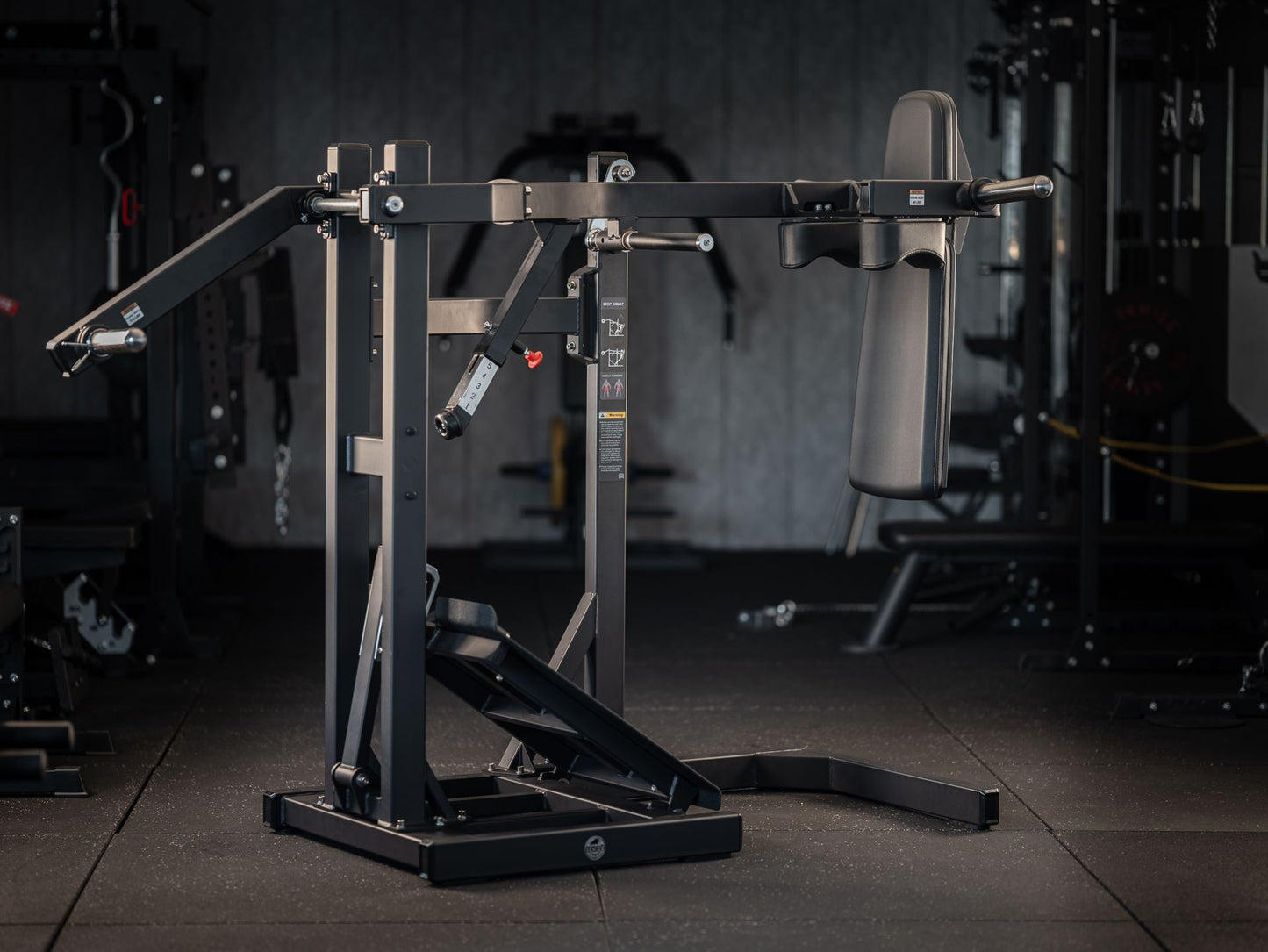 Pendulum squat station SQMIZE® PREMIUM BISON PSP50i