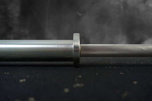 Competition Powerlifting Barbell SQMIZE® PREMIUM BISON OB86PL-HTb Quantum (20kg) - SQMIZE Nederland