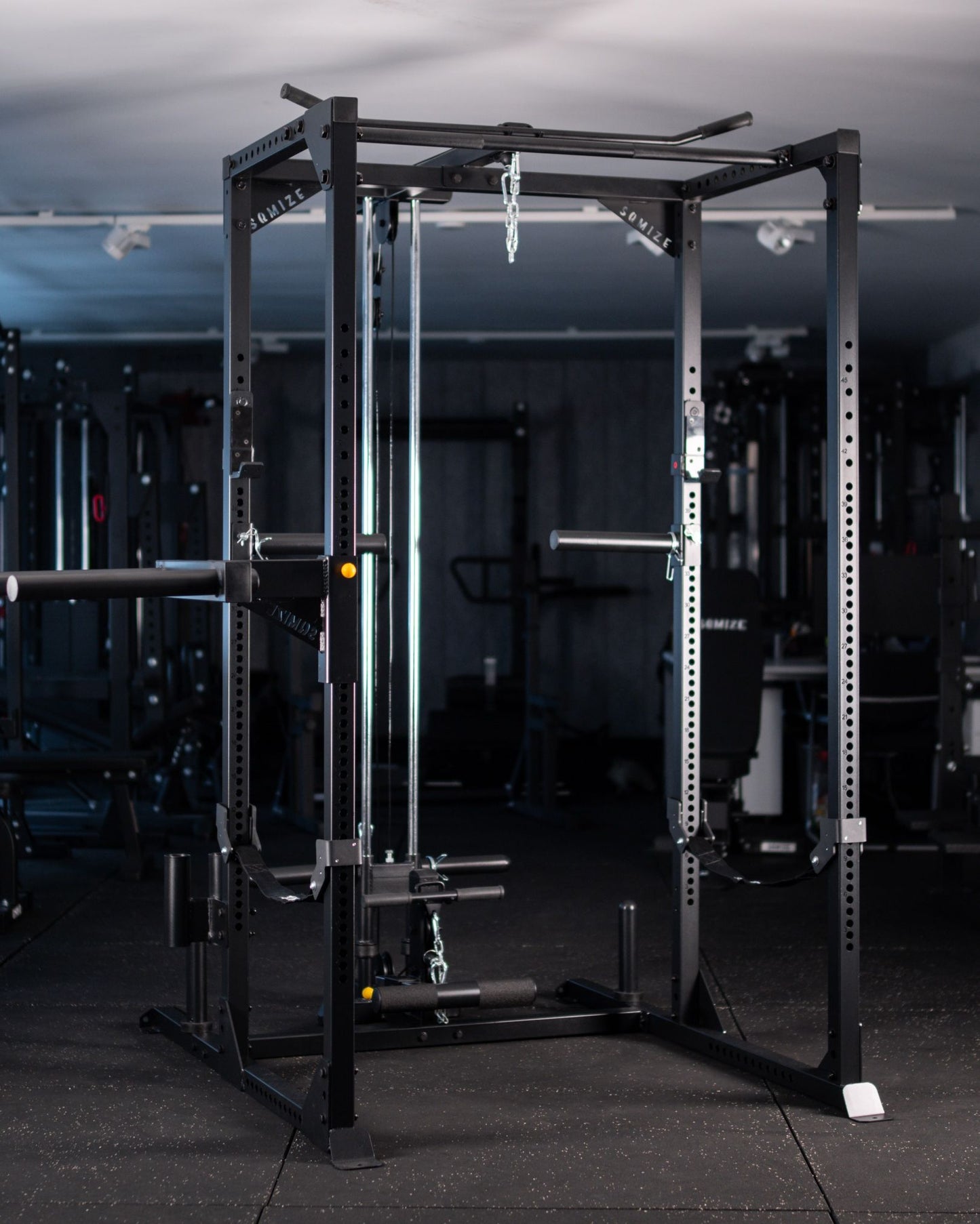 Power Rack Latpulley Station SQMIZE® SQ340LA - SQMIZE Nederland