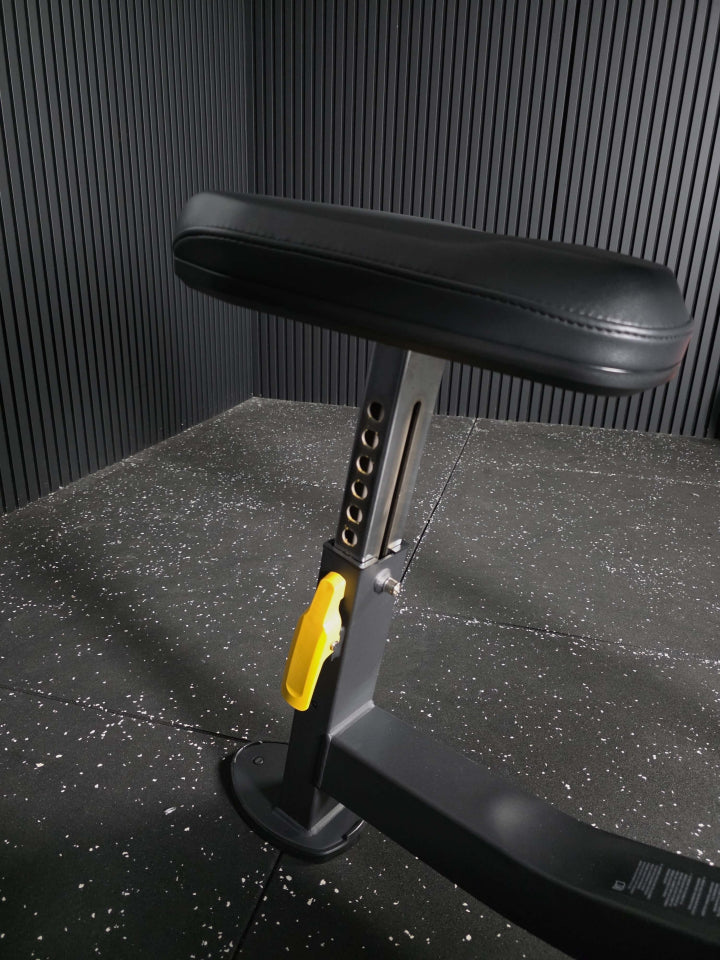 Curl bench SQMIZE® ELITE CLUB SQ-M635
