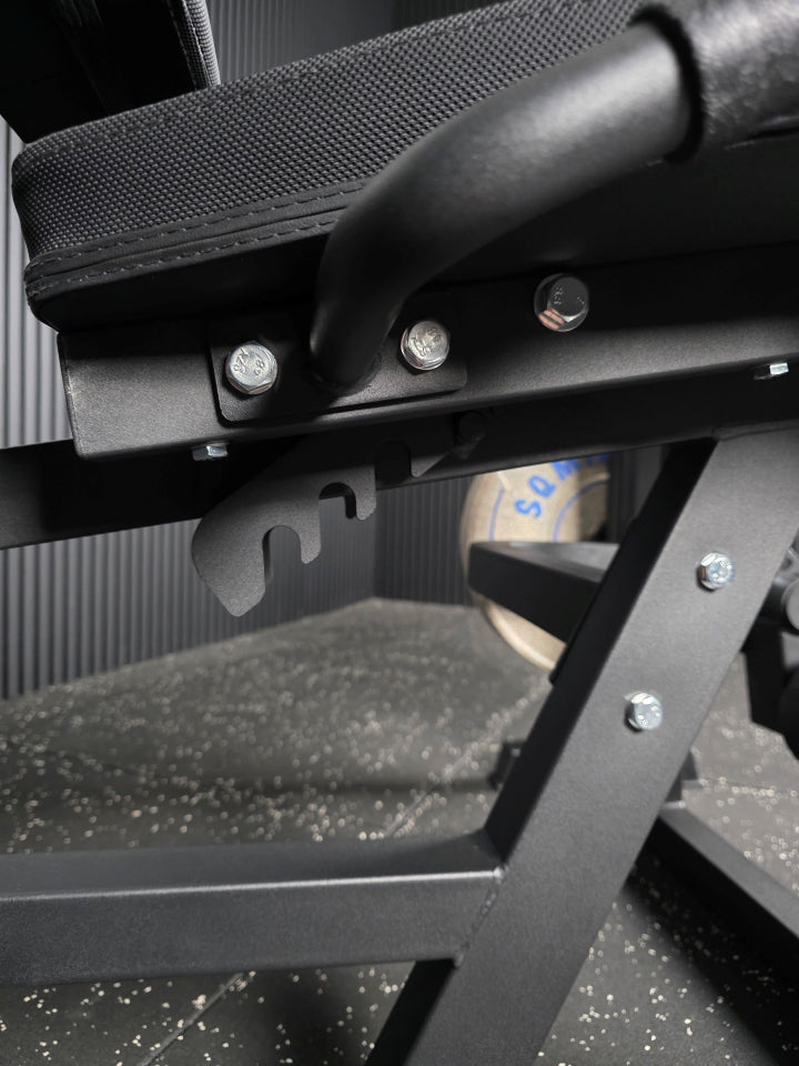 Leg Curl / Leg Extension Station SQMIZE® POWER PACK LCS620-FB
