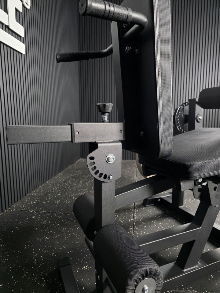 Leg Curl / Leg Extension Station SQMIZE® POWER PACK LCS620-FB