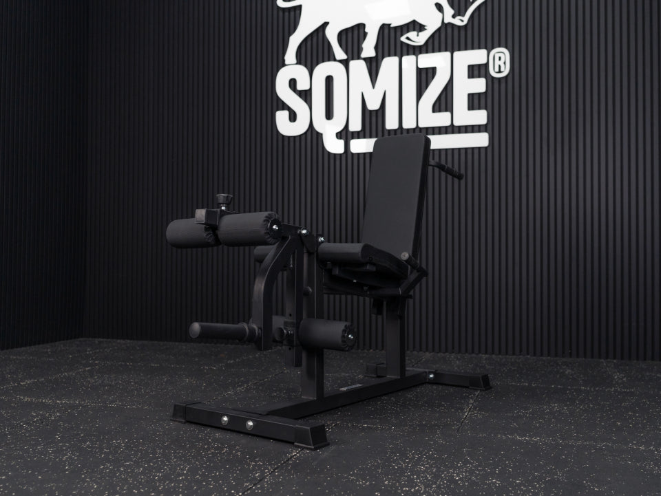 Leg extension & supine curl station SQMIZE® POWER PACK LC6i
