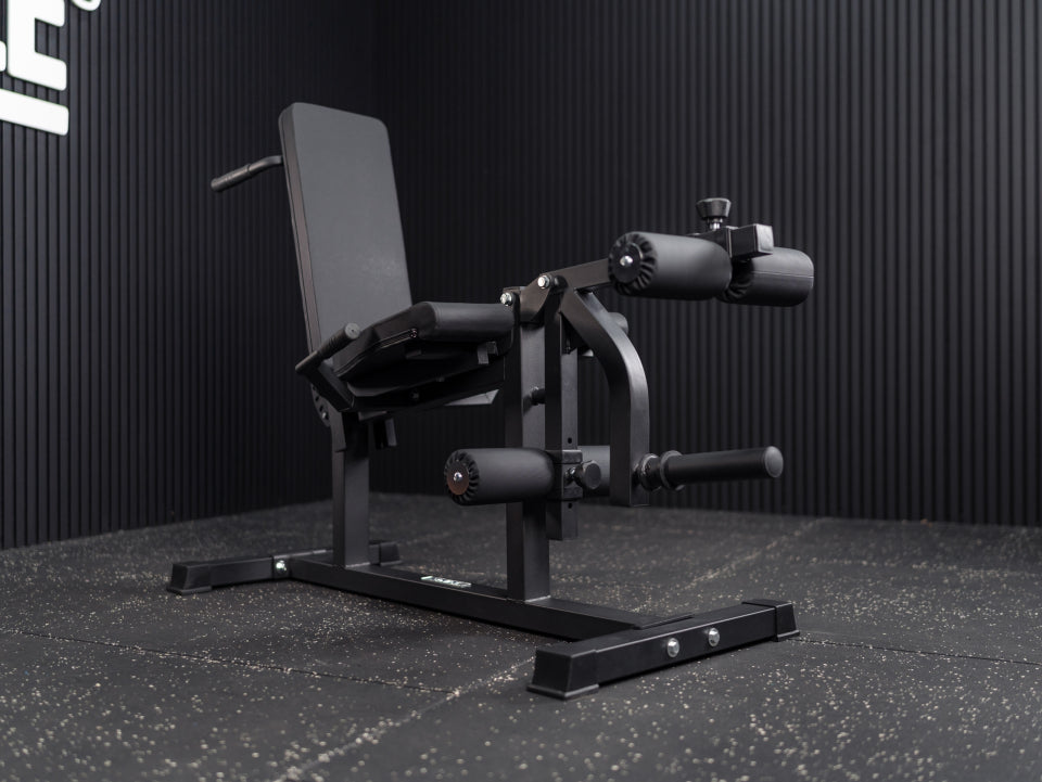 Leg extension & supine curl station SQMIZE® POWER PACK LC6i