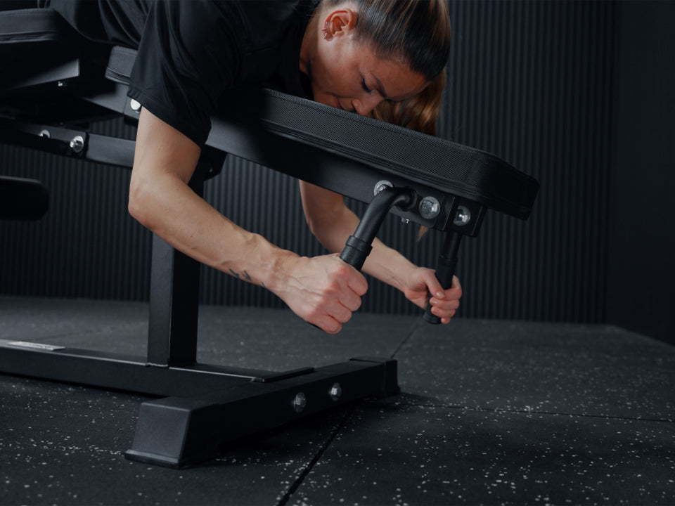 Leg extension & supine curl station SQMIZE® POWER PACK LC6i