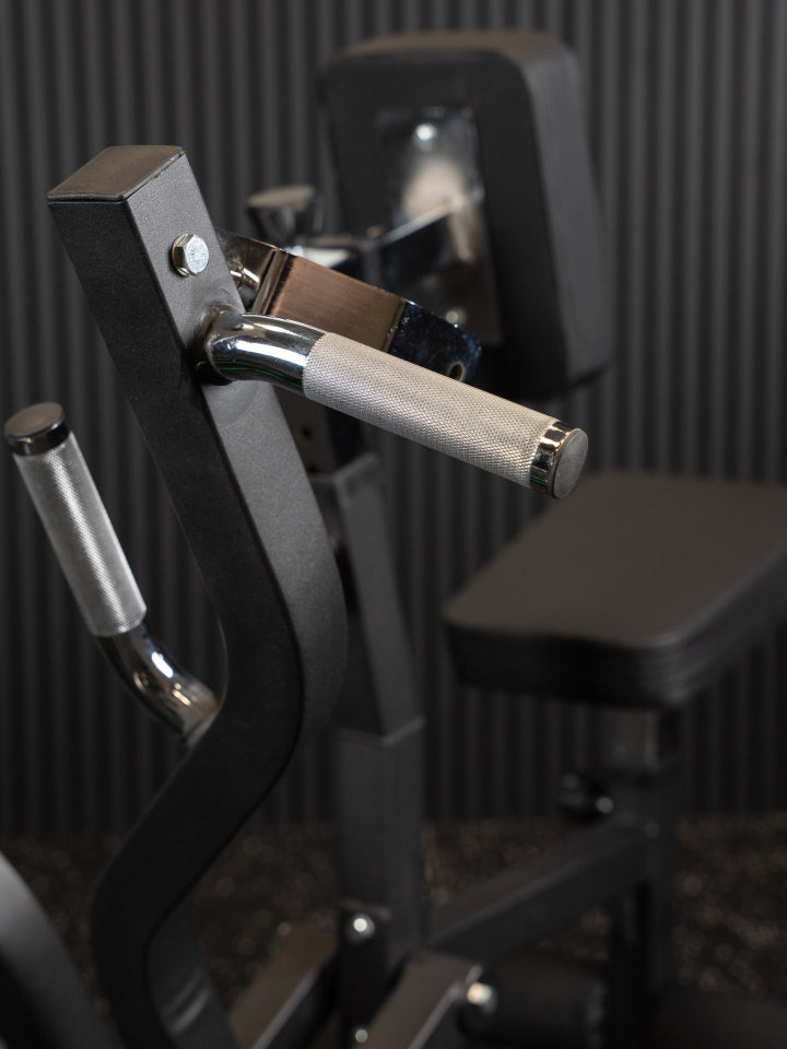 Seated Row Machine SQMIZE® POWER PACK SRM440